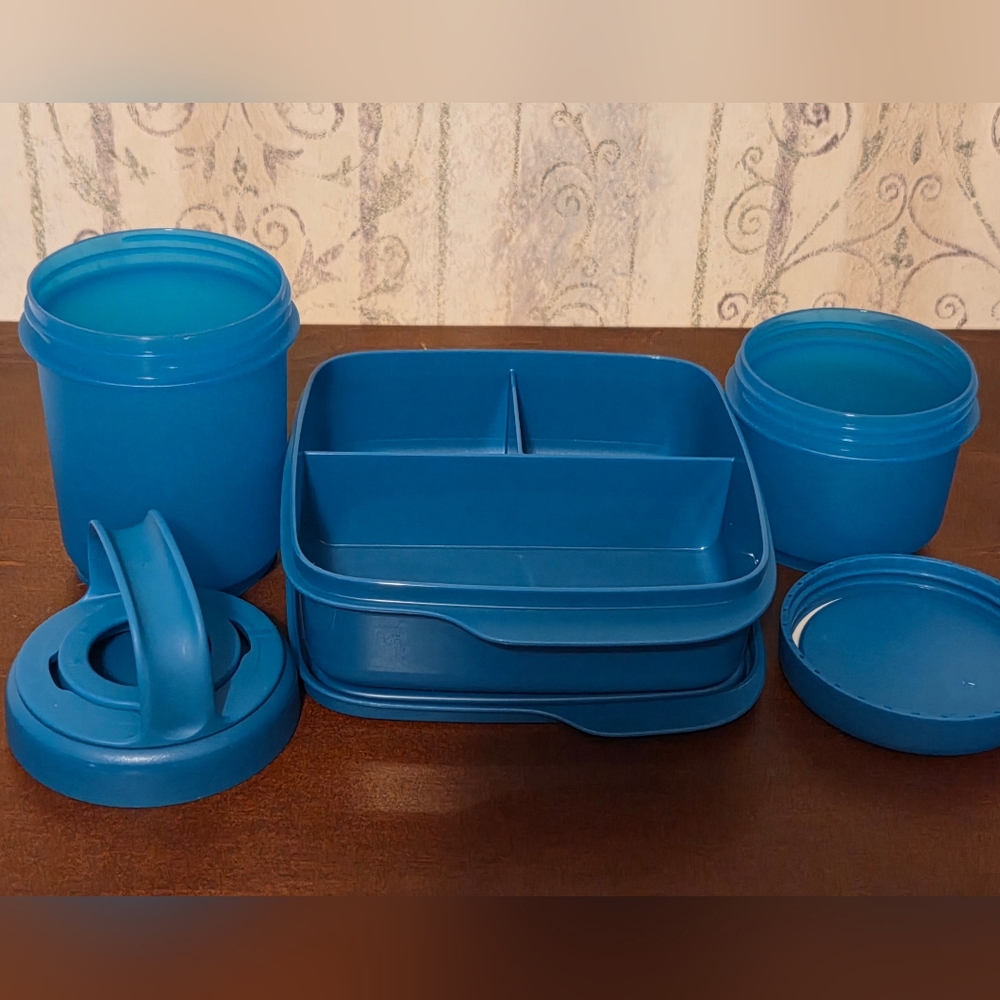 TUPPERWARE MAX LUNCHIT SET